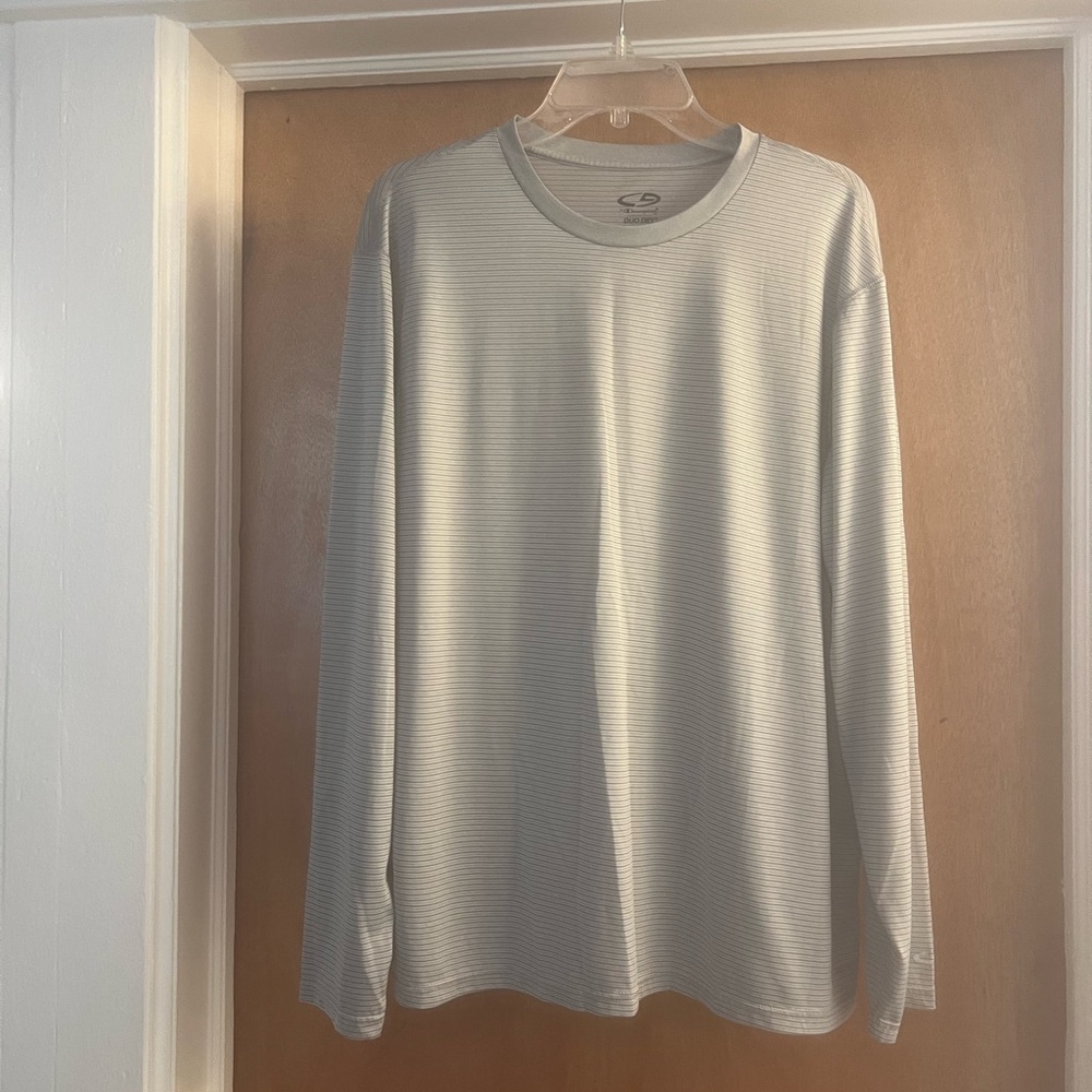 C9 by Champion Men's Duo Dry Light Gray Striped Crewneck Long Sleeve Shirt